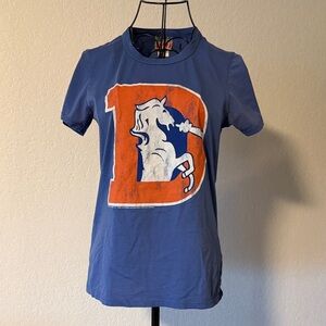 Denver Broncos Vintage-Inspired Tee
